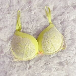 𝜗𝜚Victoria’s Secret Dream Angels push up yellow/white lace rhinestone bra